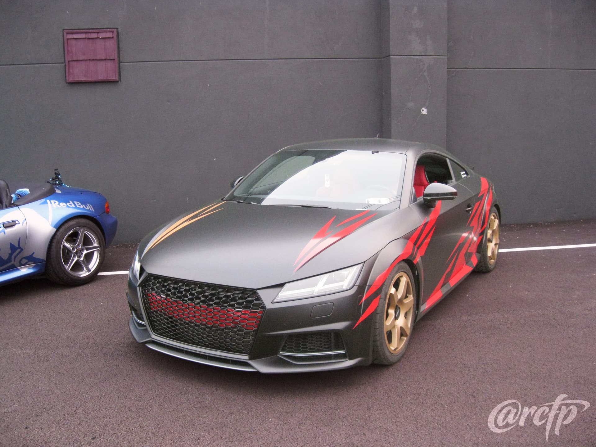 Audi!